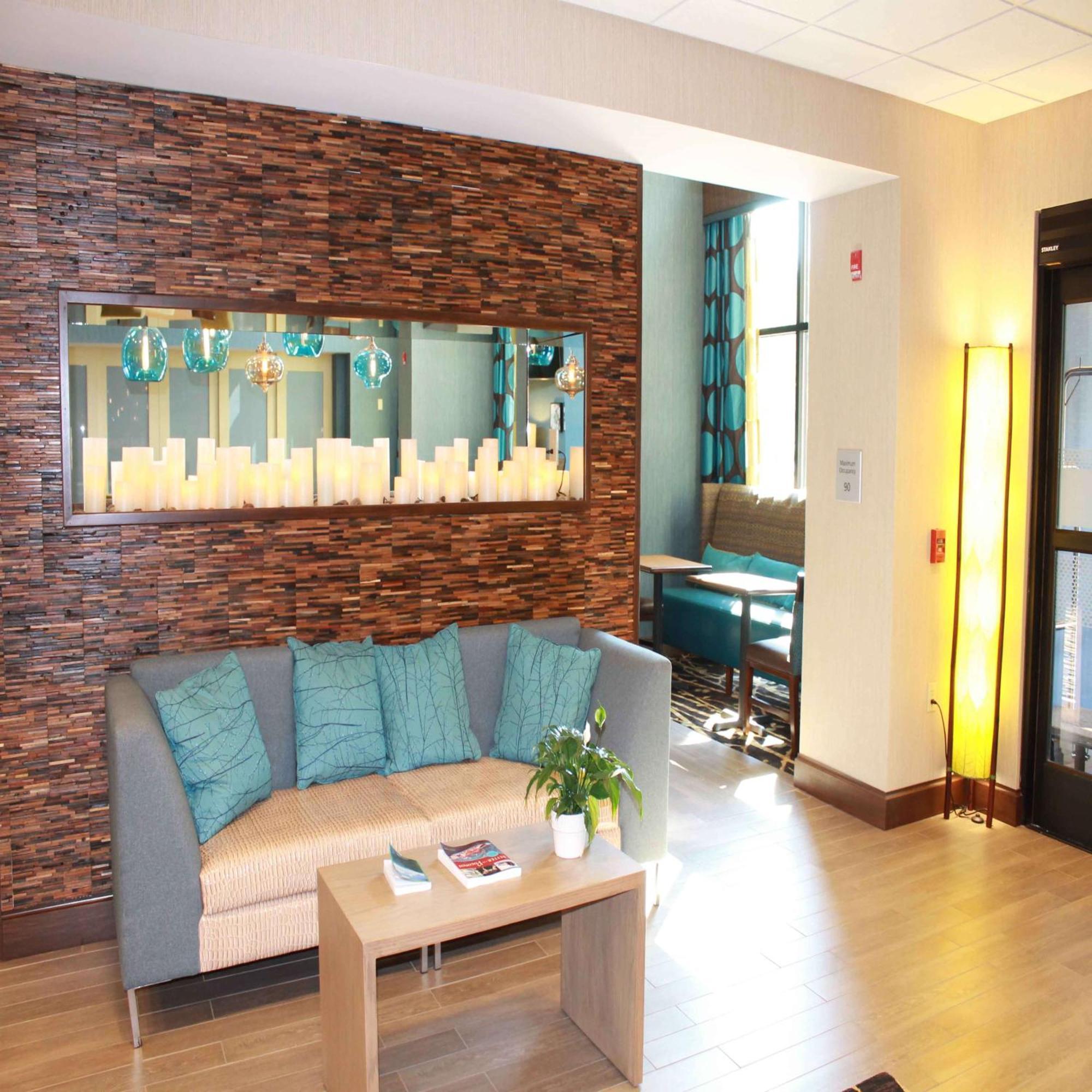Hampton Inn&Suites Stroudsburg Bartonsville Poconos Extérieur photo